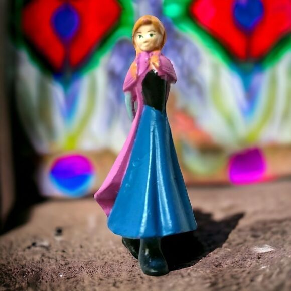 Disney Frozen Anna MINI Figure 1.5" Cake Topper Toy Figurine PVC Miniature - Picture 8 of 10